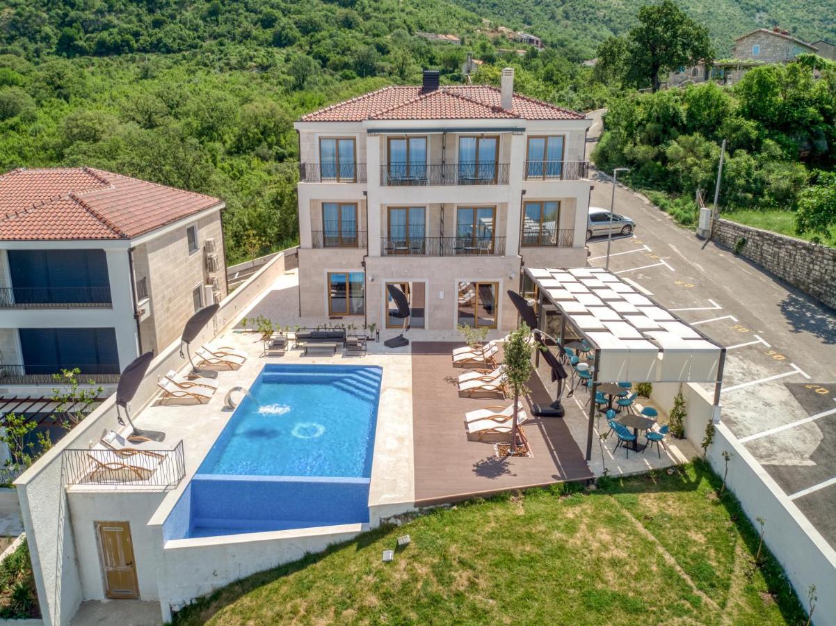 Quercus Residences Apartments Светі-Стефан Екстер'єр фото